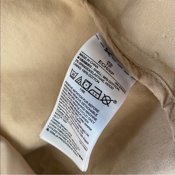 NWOT Gap Prima Loft 2 in 1 Parka Jacket Size XS - Picture 10 of 10